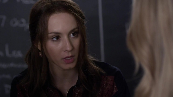 Pretty_Little_Liars_S05E08_Mini_720p_WEB-DL_Dual_RMZ-Dinho_0182.jpg