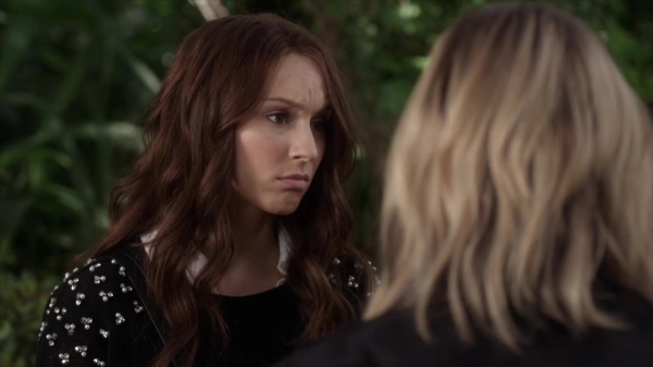 Pretty_Little_Liars_S05E10_Mini_720p_WEB-DL_Dual_RMZ-Dinho_0248.jpg