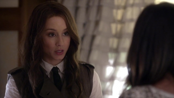 Pretty_Little_Liars_S05E10_Mini_720p_WEB-DL_Dual_RMZ-Dinho_0861.jpg