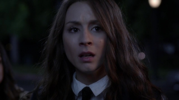 Pretty_Little_Liars_S05E11_Mini_720p_WEB-DL_Dual_RMZ-Dinho_0103.jpg
