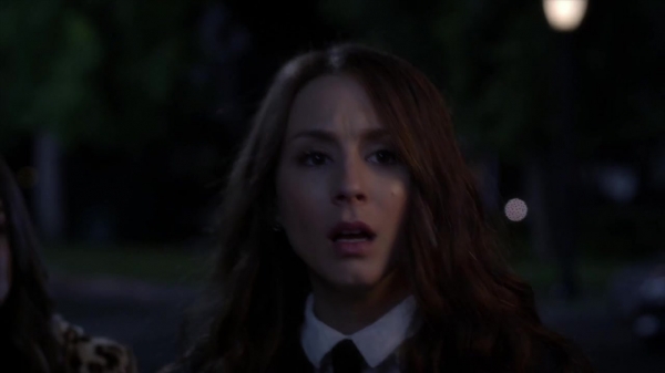 Pretty_Little_Liars_S05E11_Mini_720p_WEB-DL_Dual_RMZ-Dinho_0106.jpg