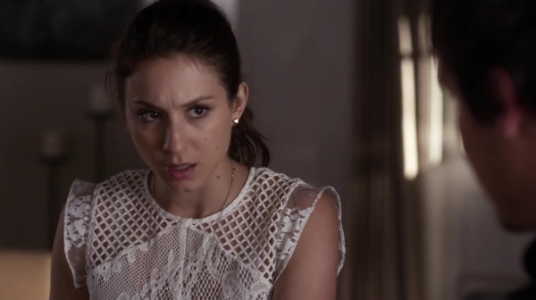 Pretty_Little_Liars_S05E15_Mini_720p_WEB-DL_Dual_RMZ-Dinho_1640.jpg
