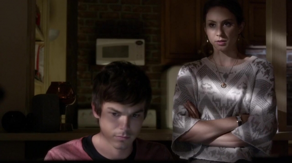 Pretty_Little_Liars_S05E16_Mini_720p_WEB-DL_Dual_RMZ-Dinho_0730.jpg