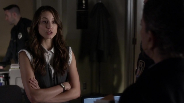 Pretty_Little_Liars_S05E17_Mini_720p_WEB-DL_Dual_RMZ-Dinho_0392.jpg
