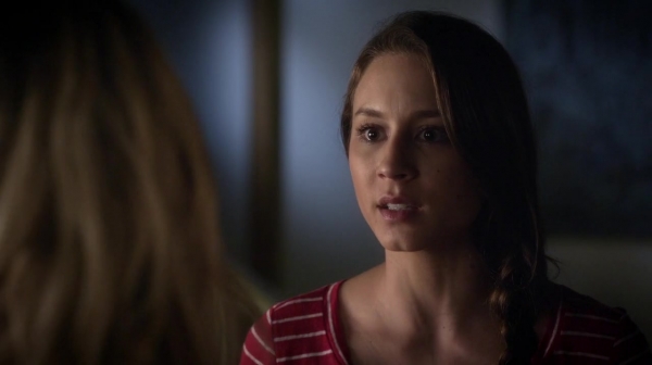 Pretty_Little_Liars_S05E17_Mini_720p_WEB-DL_Dual_RMZ-Dinho_2066.jpg
