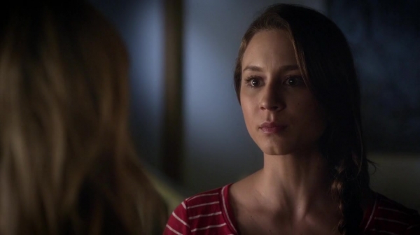 Pretty_Little_Liars_S05E17_Mini_720p_WEB-DL_Dual_RMZ-Dinho_2068.jpg