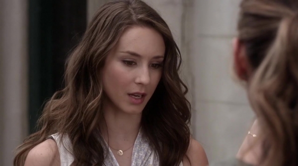 Pretty_Little_Liars_S05E18_Mini_720p_WEB-DL_Dual_RMZ-Dinho_0076.jpg
