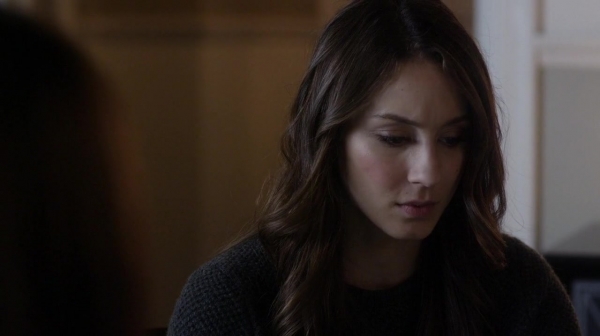 Pretty_Little_Liars_S05E22_Mini_720p_WEB-DL_Dual_RMZ-Dinho_0291.jpg