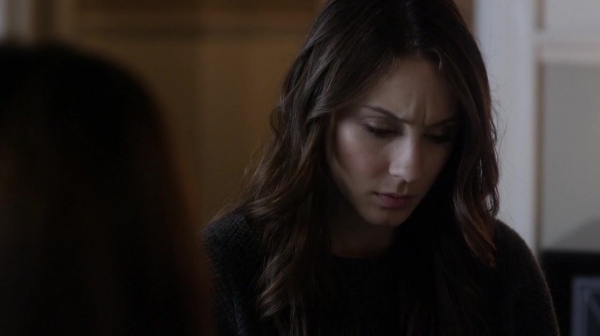 Pretty_Little_Liars_S05E22_Mini_720p_WEB-DL_Dual_RMZ-Dinho_0300.jpg