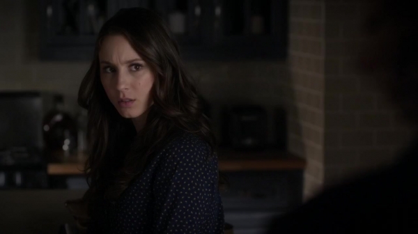 Pretty_Little_Liars_S05E23_Mini_720p_WEB-DL_Dual_RMZ-Dinho_0226.jpg