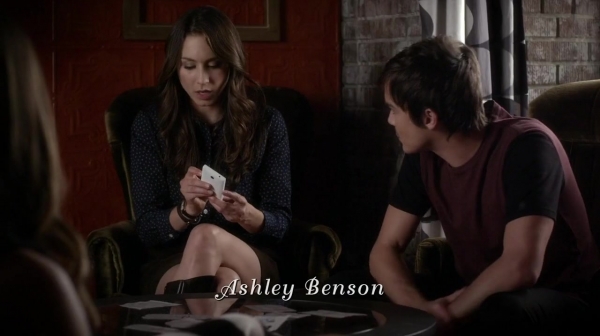 Pretty_Little_Liars_S05E23_Mini_720p_WEB-DL_Dual_RMZ-Dinho_0316.jpg