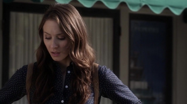Pretty_Little_Liars_S05E23_Mini_720p_WEB-DL_Dual_RMZ-Dinho_0405.jpg