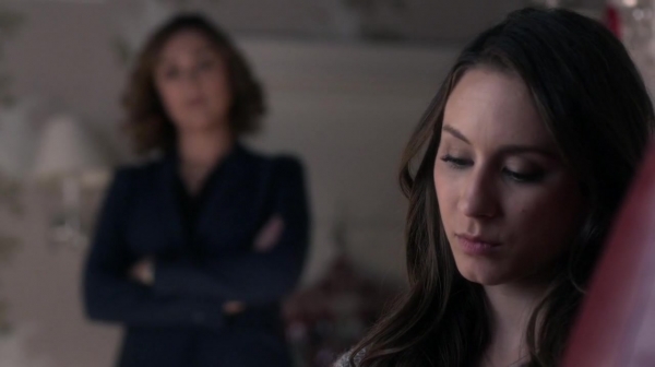 Pretty_Little_Liars_S05E23_Mini_720p_WEB-DL_Dual_RMZ-Dinho_1013.jpg