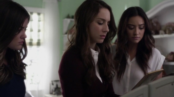 Pretty_Little_Liars_S05E23_Mini_720p_WEB-DL_Dual_RMZ-Dinho_2139.jpg