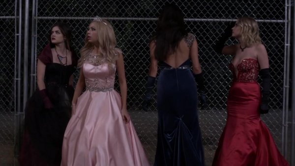 Pretty_Little_Liars_S06E01_720p_HDTV_X264-DIMENSION_0131.jpg