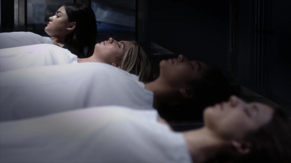 Pretty_Little_Liars_S06E01_720p_HDTV_X264-DIMENSION_0446.jpg