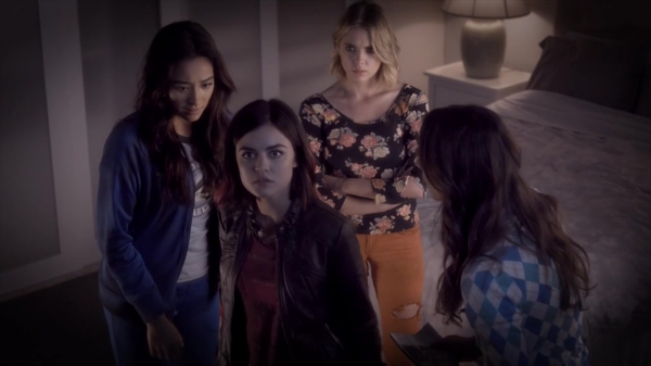 Pretty_Little_Liars_S06E01_720p_HDTV_X264-DIMENSION_1644.jpg