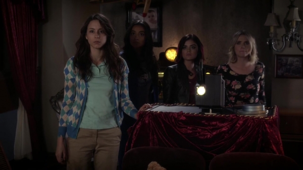 Pretty_Little_Liars_S06E01_720p_HDTV_X264-DIMENSION_2053.jpg