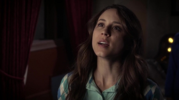 Pretty_Little_Liars_S06E01_720p_HDTV_X264-DIMENSION_2082.jpg