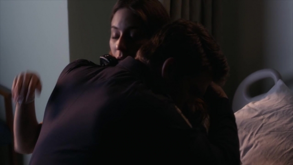 Pretty_Little_Liars_S06E02_720p_HDTV_X264-DIMENSION_0370.jpg