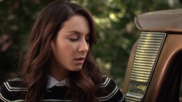 Pretty_Little_Liars_S06E02_720p_HDTV_X264-DIMENSION_1644.jpg