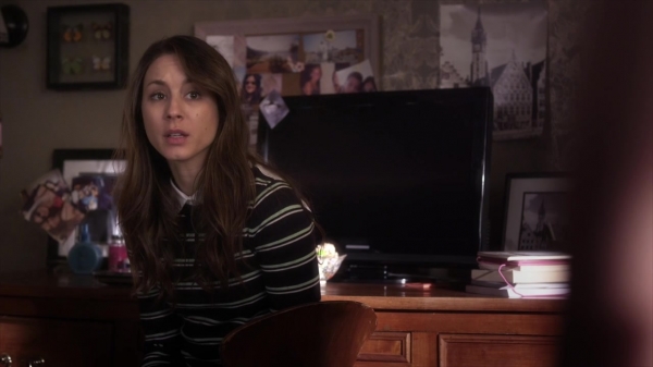 Pretty_Little_Liars_S06E02_720p_HDTV_X264-DIMENSION_1971.jpg