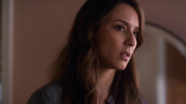 Pretty_Little_Liars_S06E03_720p_HDTV_X264-DIMENSION_0407.jpg