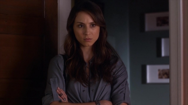 Pretty_Little_Liars_S06E03_720p_HDTV_X264-DIMENSION_0462.jpg