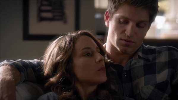 Pretty_Little_Liars_S06E03_720p_HDTV_X264-DIMENSION_1010.jpg