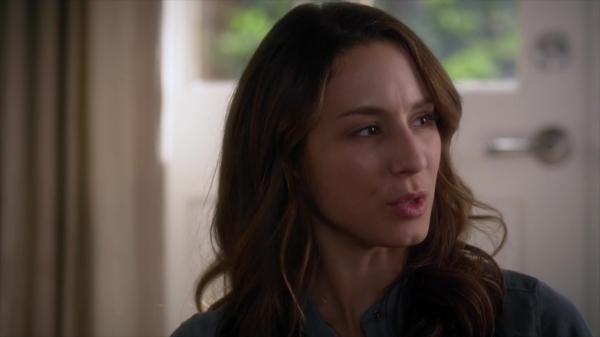 Pretty_Little_Liars_S06E03_720p_HDTV_X264-DIMENSION_1050.jpg