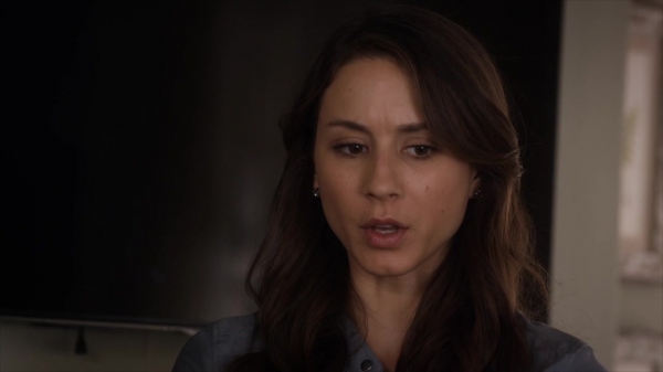 Pretty_Little_Liars_S06E03_720p_HDTV_X264-DIMENSION_1492.jpg