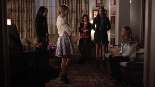 Pretty_Little_Liars_S06E03_720p_HDTV_X264-DIMENSION_1546.jpg