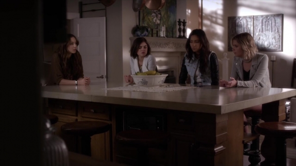 Pretty_Little_Liars_S06E04_720p_HDTV_X264-DIMENSION_0662.jpg