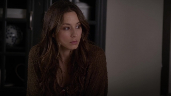 Pretty_Little_Liars_S06E04_720p_HDTV_X264-DIMENSION_0668.jpg