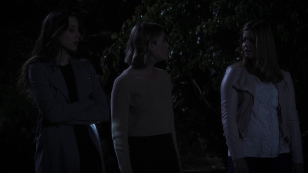 Pretty_Little_Liars_S06E04_720p_HDTV_X264-DIMENSION_2009.jpg