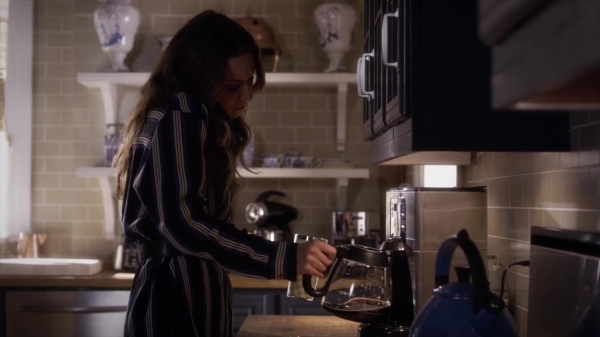 Pretty_Little_Liars_S06E05_720p_HDTV_X264-DIMENSION_0314.jpg