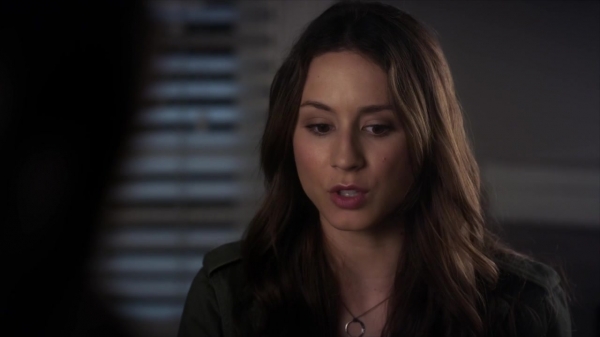 Pretty_Little_Liars_S06E05_720p_HDTV_X264-DIMENSION_2344.jpg