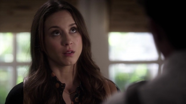Pretty_Little_Liars_S06E06_720p_HDTV_X264-DIMENSION_0452.jpg