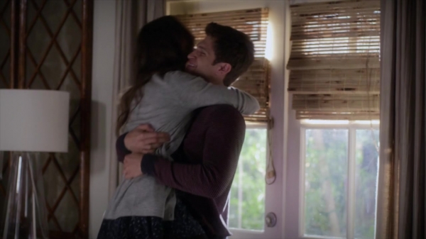 Pretty_Little_Liars_S06E07_720p_HDTV_X264-DIMENSION_0399.jpg