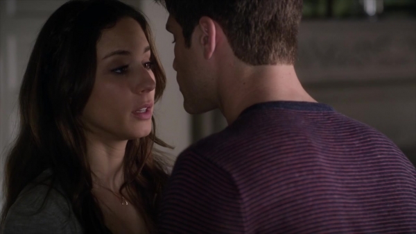 Pretty_Little_Liars_S06E07_720p_HDTV_X264-DIMENSION_0455.jpg