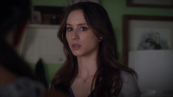 Pretty_Little_Liars_S06E07_720p_HDTV_X264-DIMENSION_0466.jpg