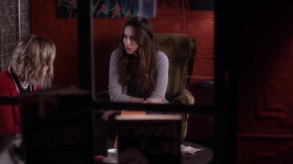 Pretty_Little_Liars_S06E07_720p_HDTV_X264-DIMENSION_0977.jpg