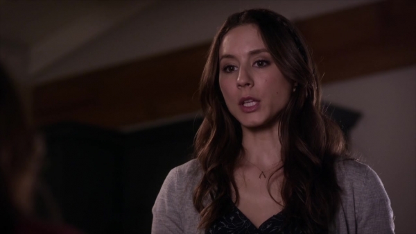 Pretty_Little_Liars_S06E07_720p_HDTV_X264-DIMENSION_1319.jpg