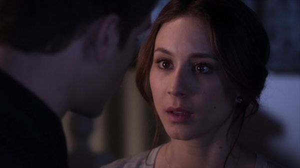 Pretty_Little_Liars_S06E07_720p_HDTV_X264-DIMENSION_1590.jpg