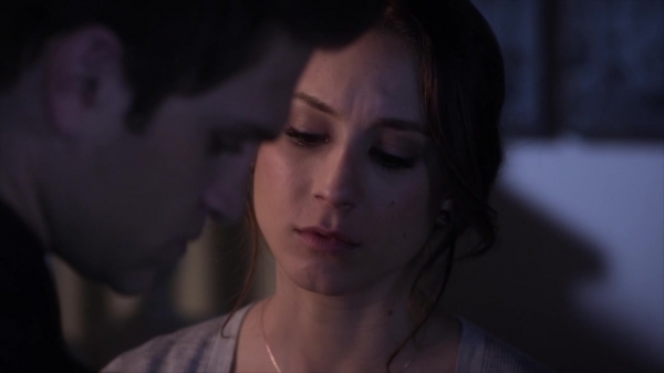 Pretty_Little_Liars_S06E07_720p_HDTV_X264-DIMENSION_1592.jpg