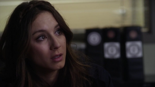 Pretty_Little_Liars_S06E07_720p_HDTV_X264-DIMENSION_2213.jpg