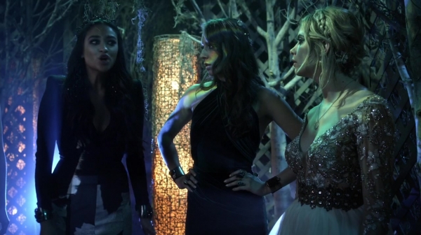 Pretty_Little_Liars_S06E10_Game_Over_Charles_720p_WEB-DL_DD5_1_H_264-PLLs_0179.jpg