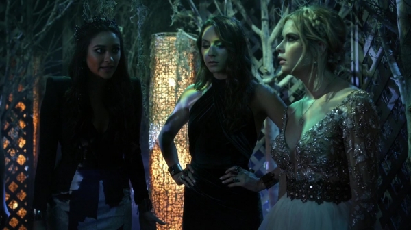 Pretty_Little_Liars_S06E10_Game_Over_Charles_720p_WEB-DL_DD5_1_H_264-PLLs_0183.jpg
