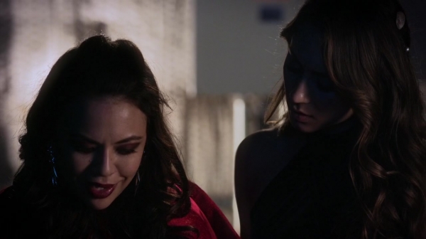 Pretty_Little_Liars_S06E10_Game_Over_Charles_720p_WEB-DL_DD5_1_H_264-PLLs_0267.jpg
