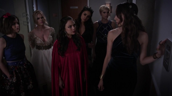 Pretty_Little_Liars_S06E10_Game_Over_Charles_720p_WEB-DL_DD5_1_H_264-PLLs_0388.jpg